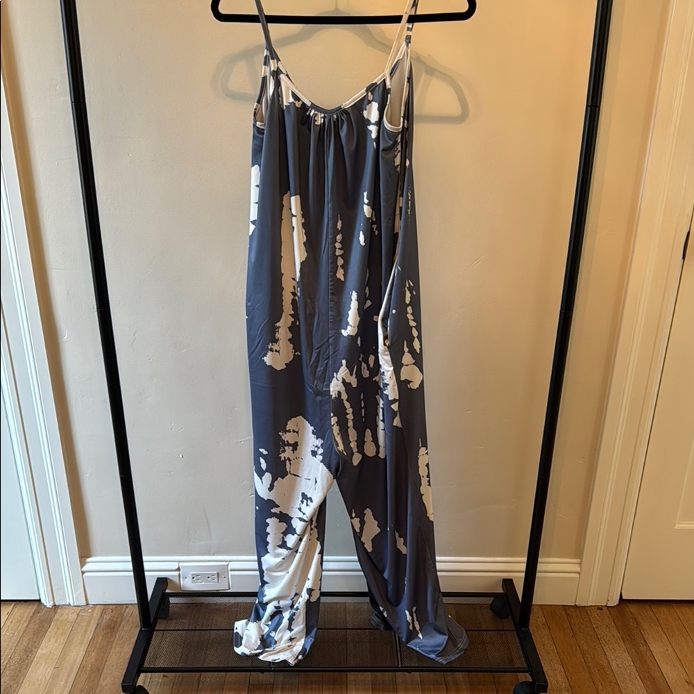 Blue and White Abstract Jumpsuit, size Medium